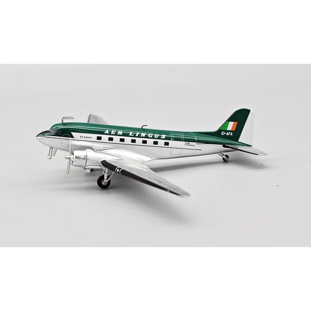 INFLIGHT/AER LINGUS/DC-3/EI-AFA/IFDC3EI0224/1:200/NEW/MSALD3062326